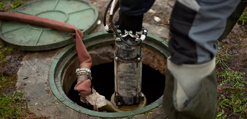 Professional Sewage Cleanup Services in Forest Park, GA